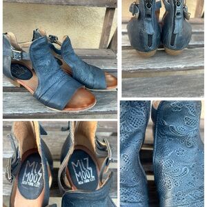 VGUC Miz Mooz Corra Sandals